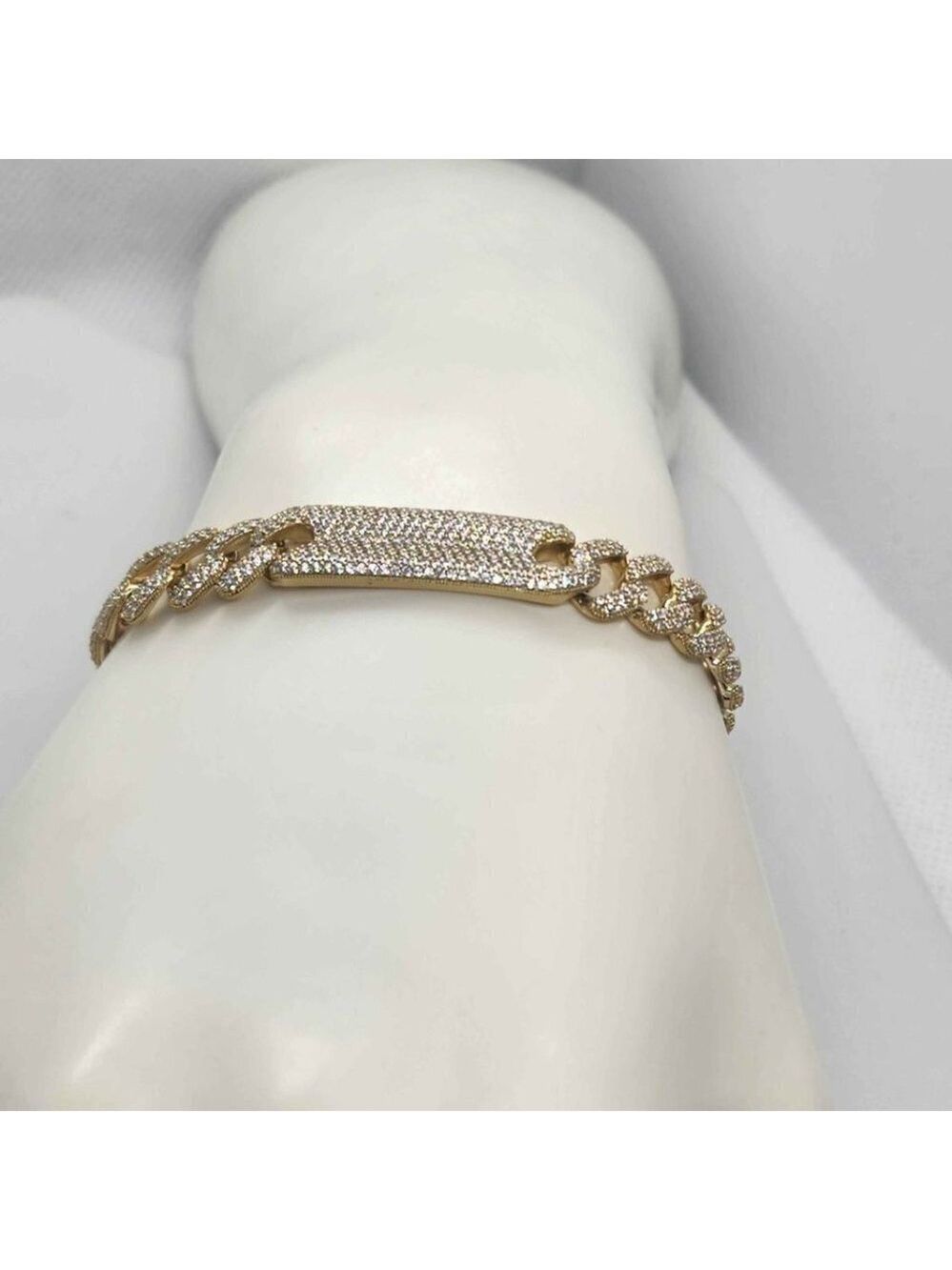 Brand New   Sterling Silver 925 cuban link style Bracelet